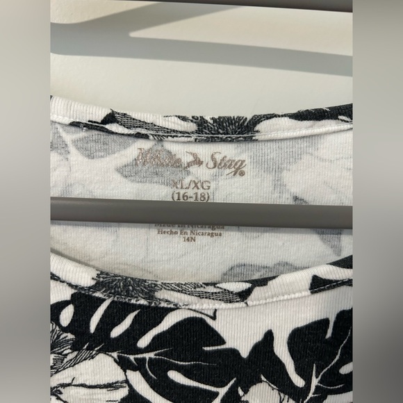 Black and white tropical flower long sleeve shirt from White Stag - Picture 4 of 7